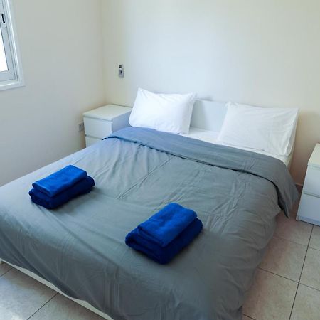Mackenzie Apartment 101 Larnaca Exterior photo